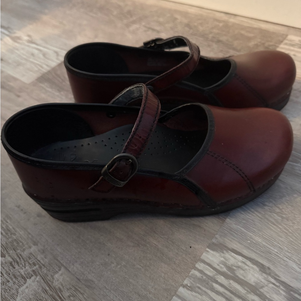 Dansko Marcelle Maryjane clog